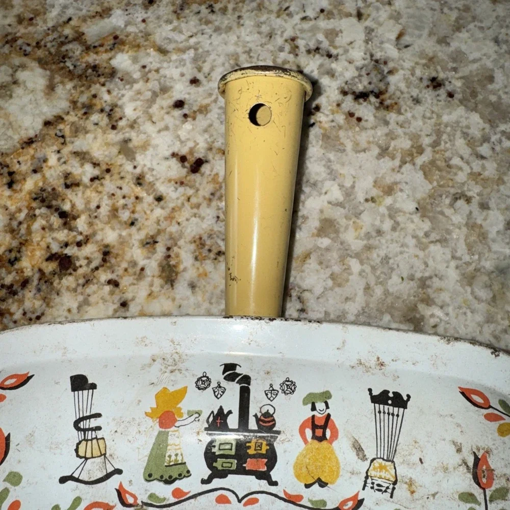 Vintage JV Reed Metal Dust Pan M. Taber Dutch Amish Folk Design Kitchen Art Prop